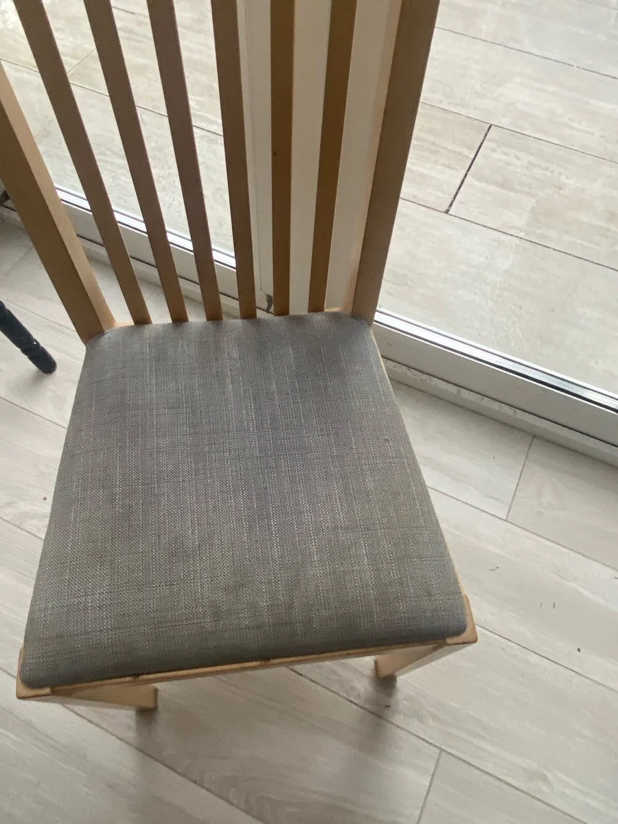 4 dining chairs - Image 4