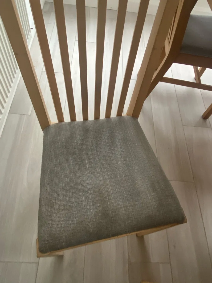 4 dining chairs - Image 3