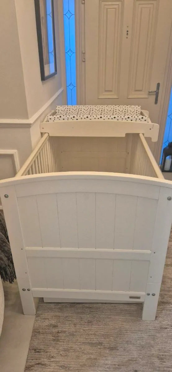 Cot/cotbed - Image 4