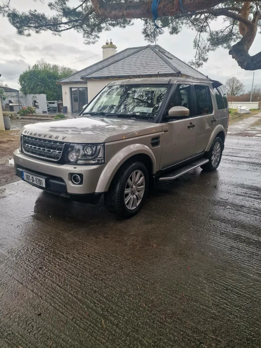 Land Rover Discovery - Image 1