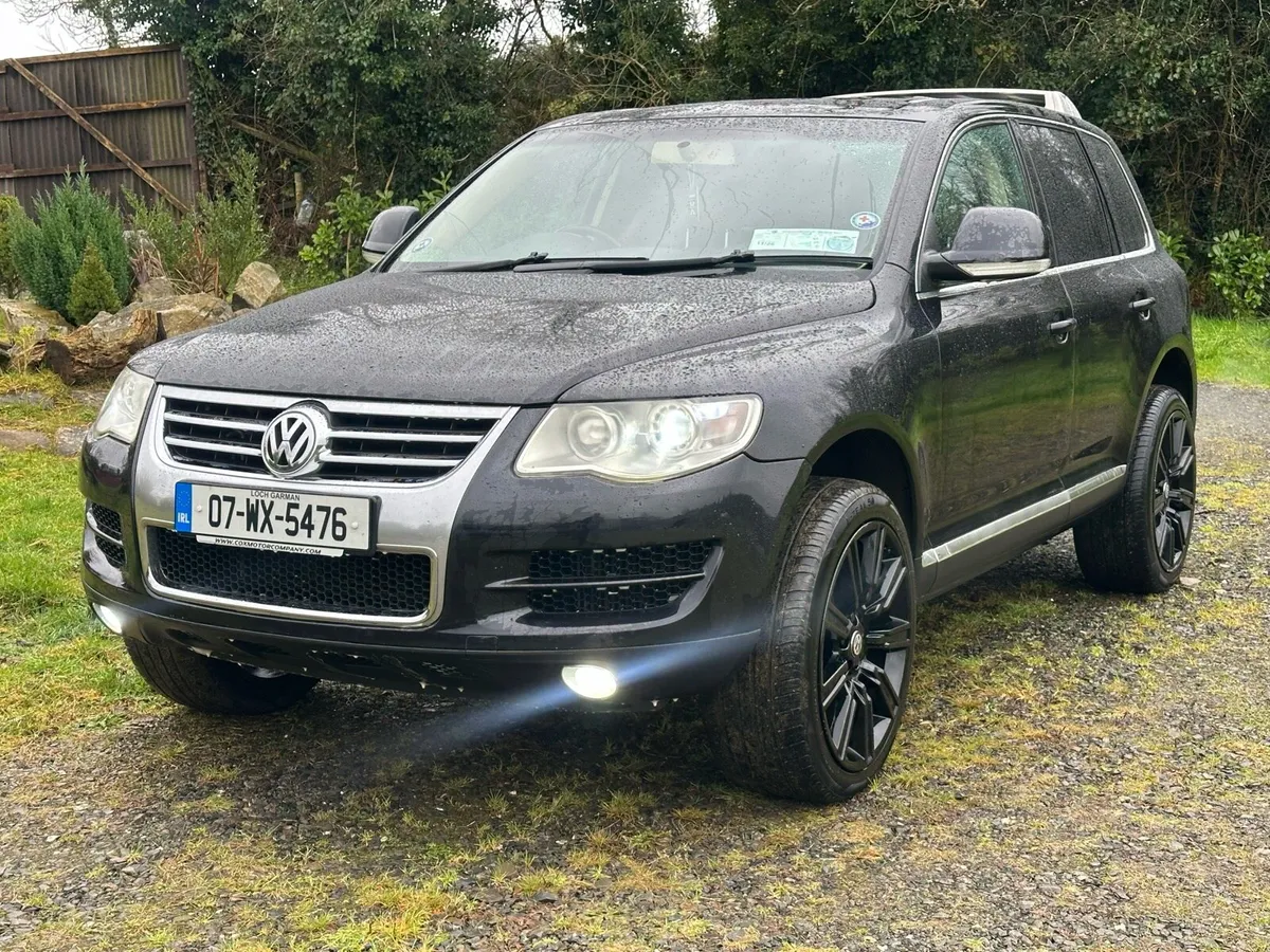 VW Touareg 3.0TDI V6 Crew Cab 5 Seats Tax&Test - Image 2