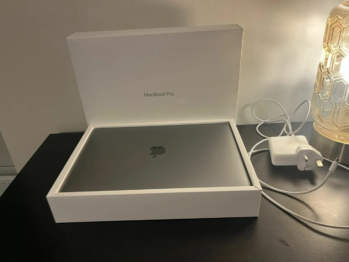 MacBook Pro 2023 - Image 3
