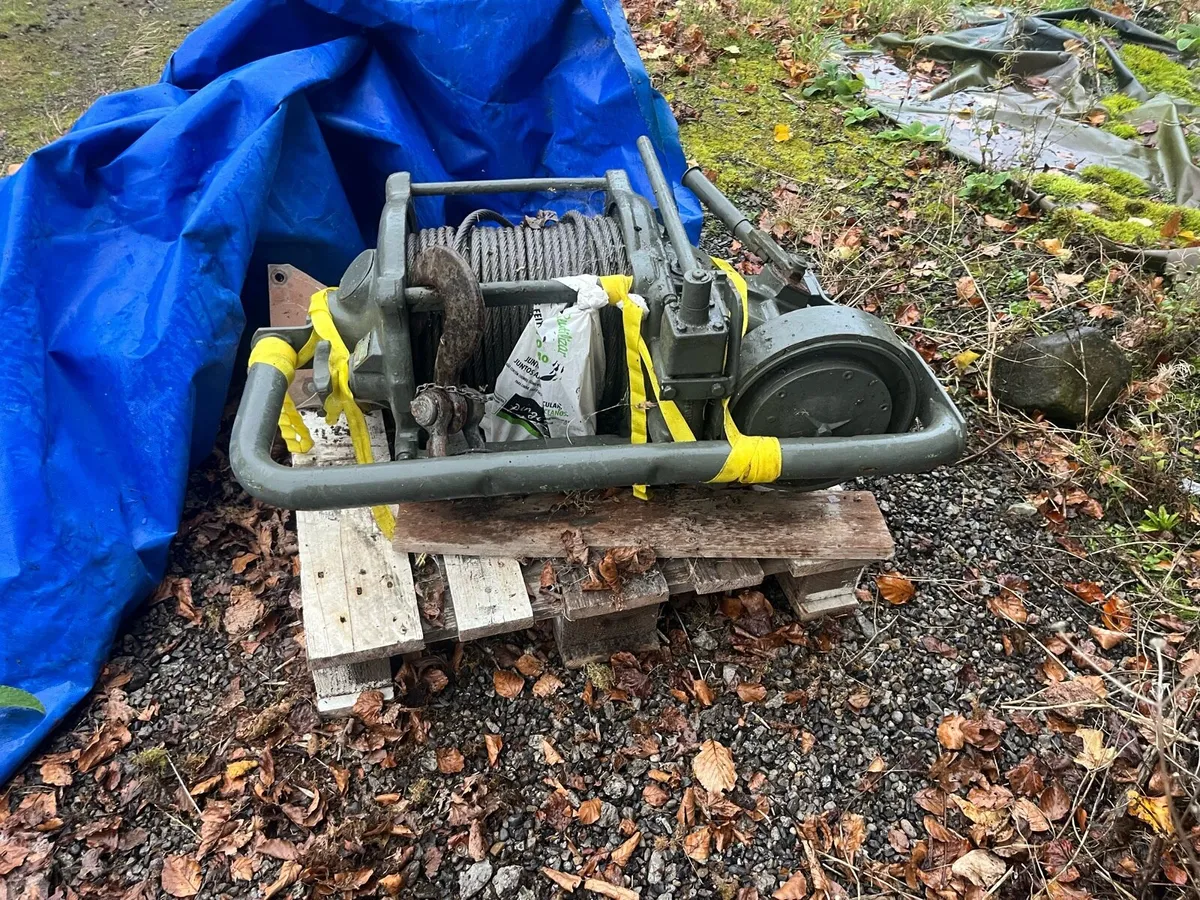Unimog Winch - Image 4