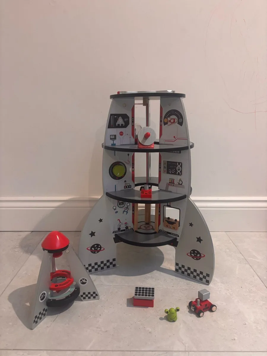 Hape Four Stage Space Rocket Ship - Image 2