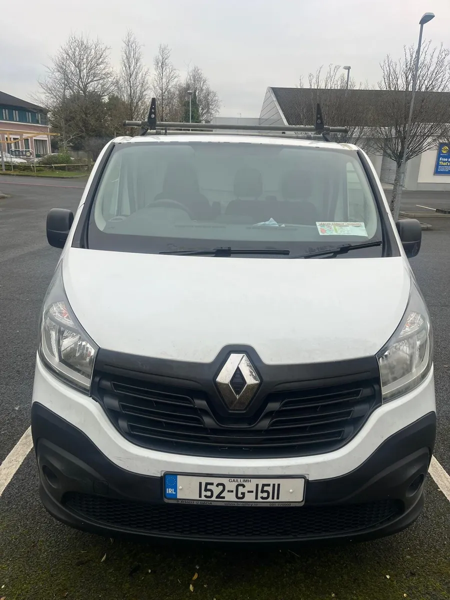 Renault Trafic 2015 - Image 2