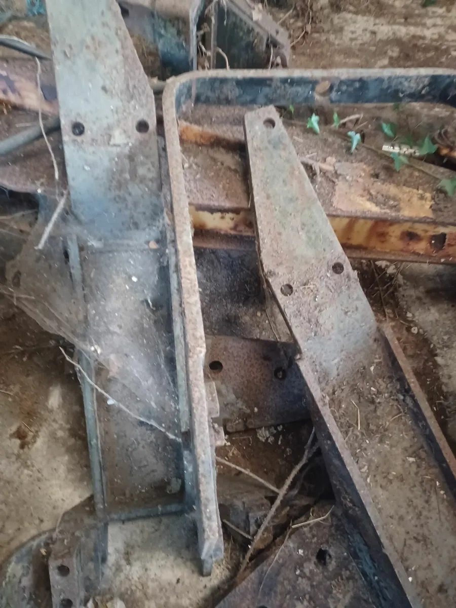 Farm  machinery - Image 4