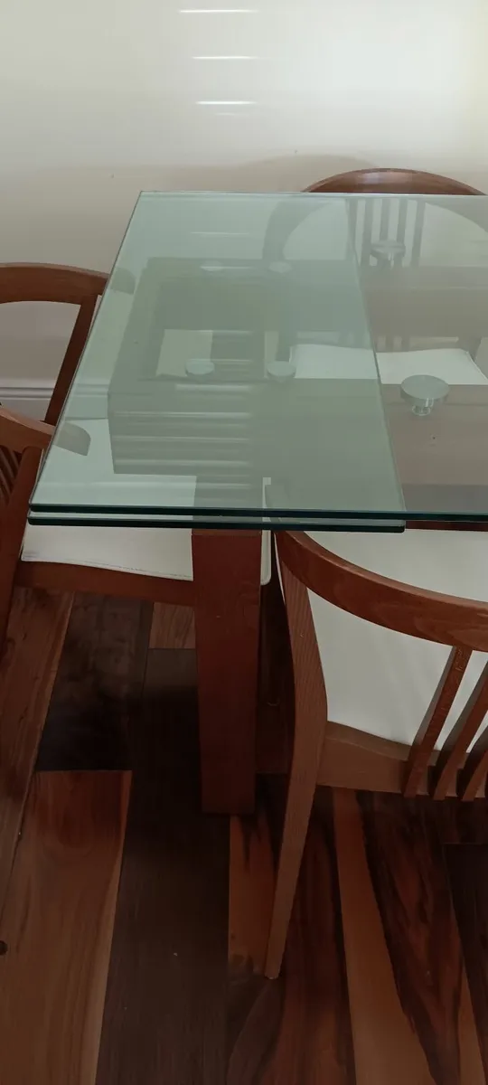 Dining Table and Chairs - Image 3