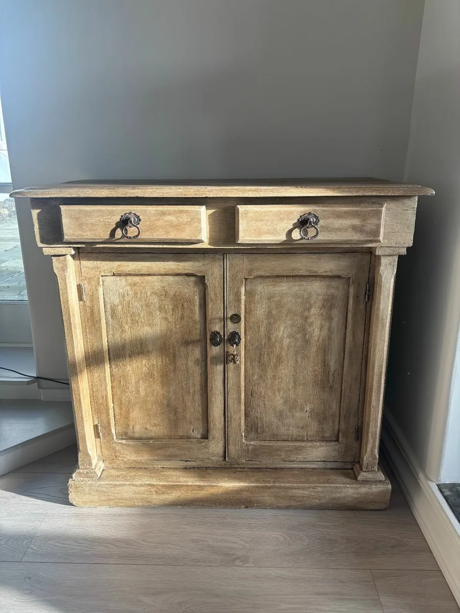 Vintage sideboard - Image 1