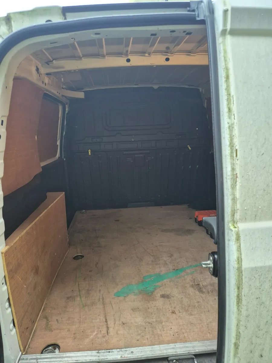 Peugeot Partner 2019 - Image 4