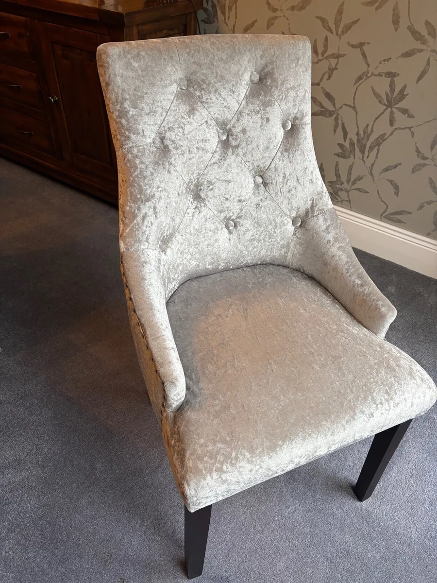 6 crushed velvet dining chairs - Price per chair - Image 2