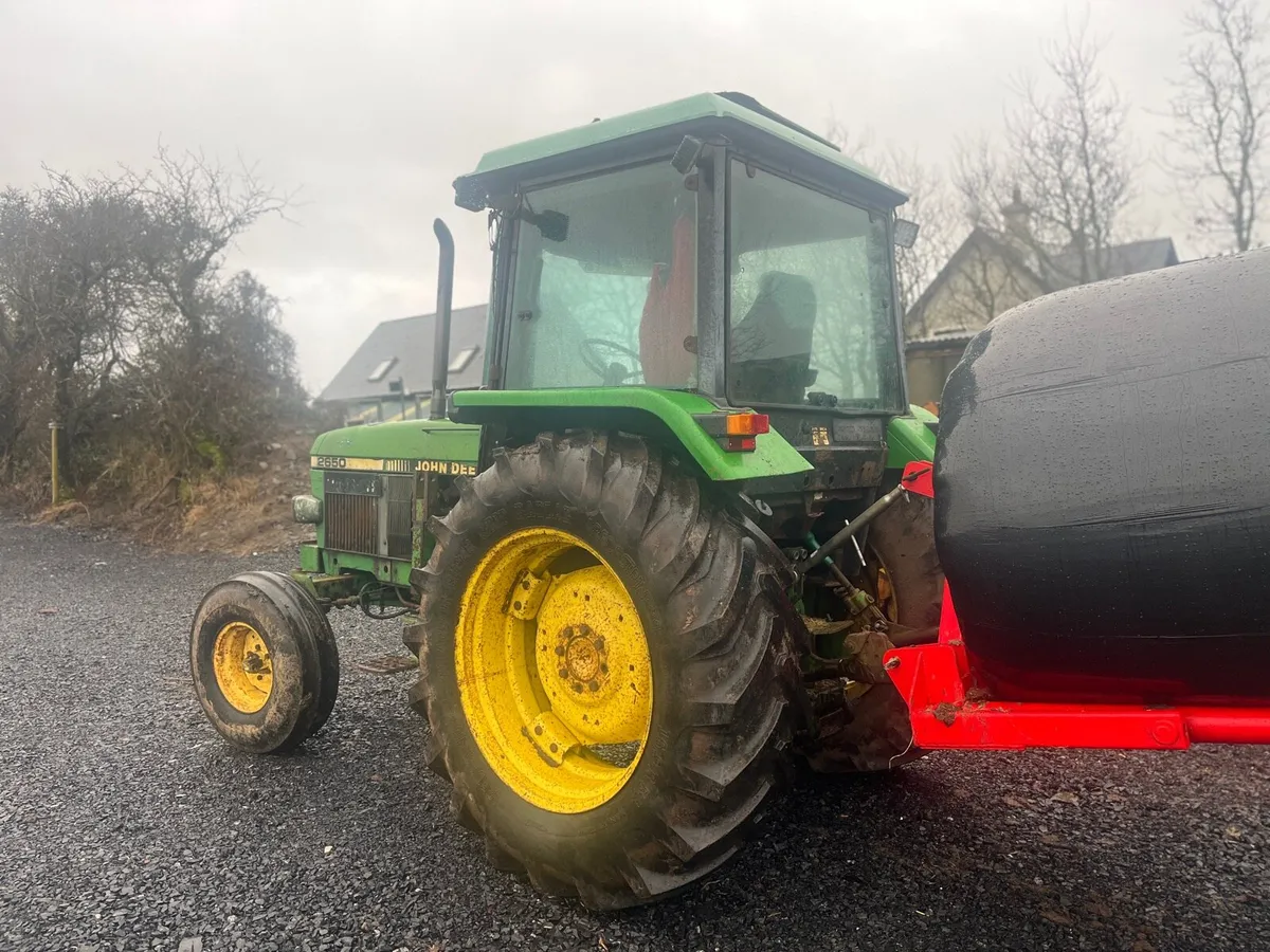 1990 John Deere 2650 - Image 4
