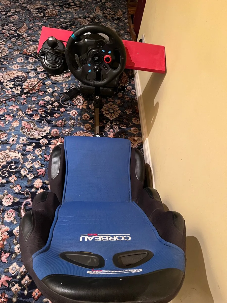 Logitech wheel, pedals, shifter and rig - Image 2