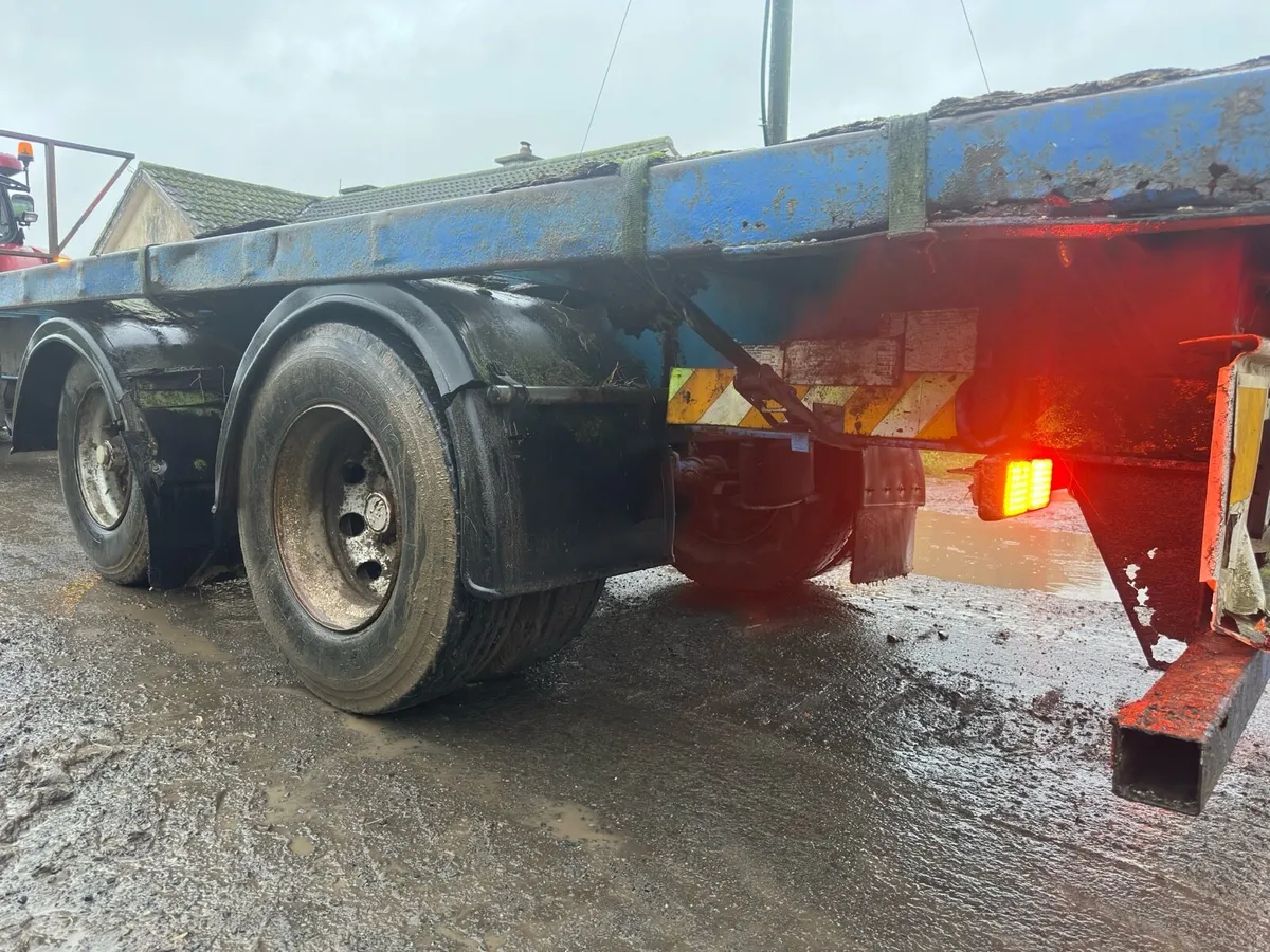 Bale trailer - Image 4