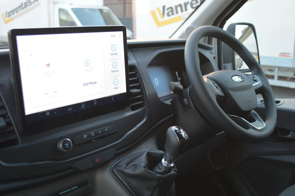 Ford Transit 2025 - Image 4