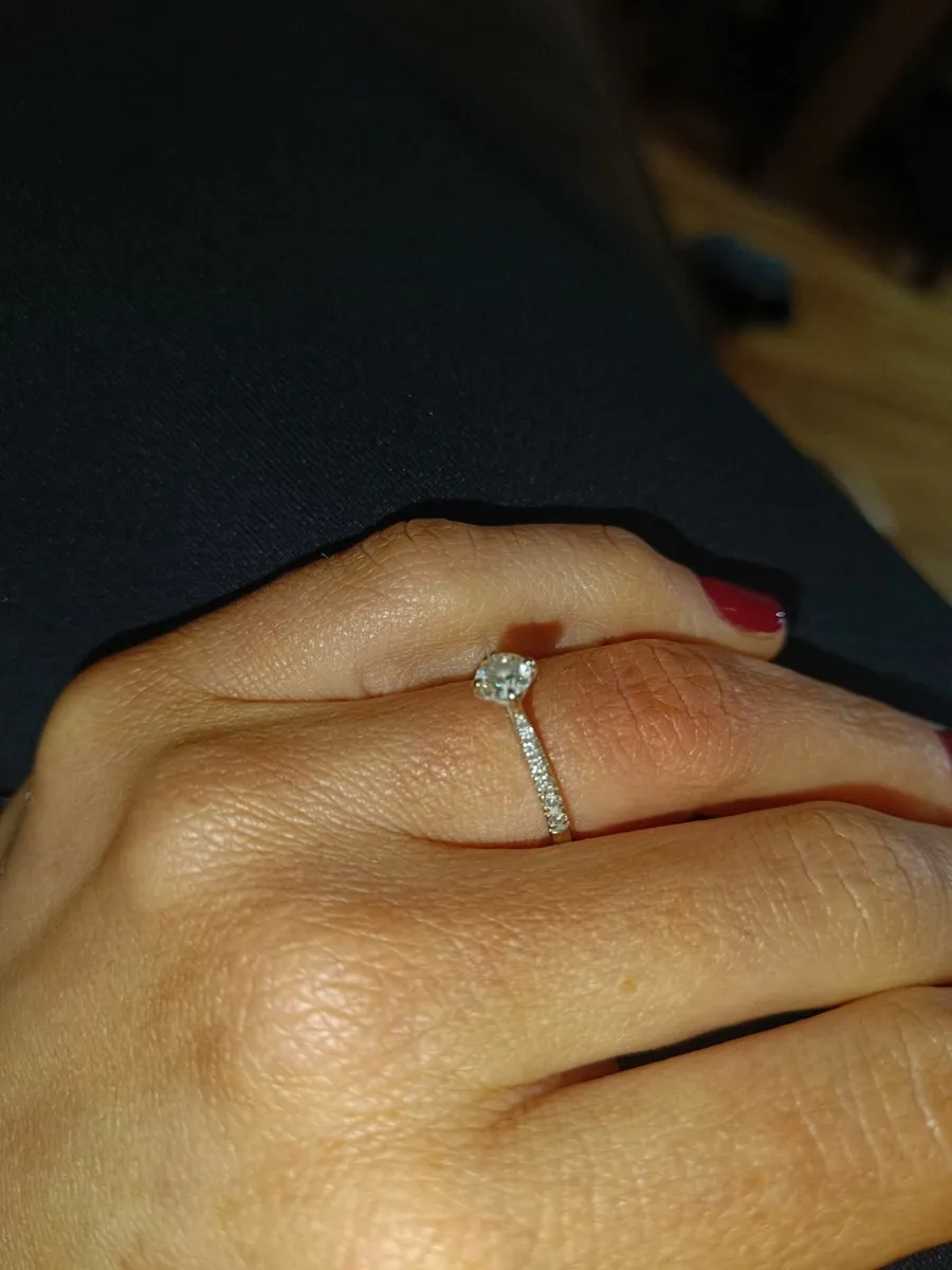 Engagement ring - Image 4