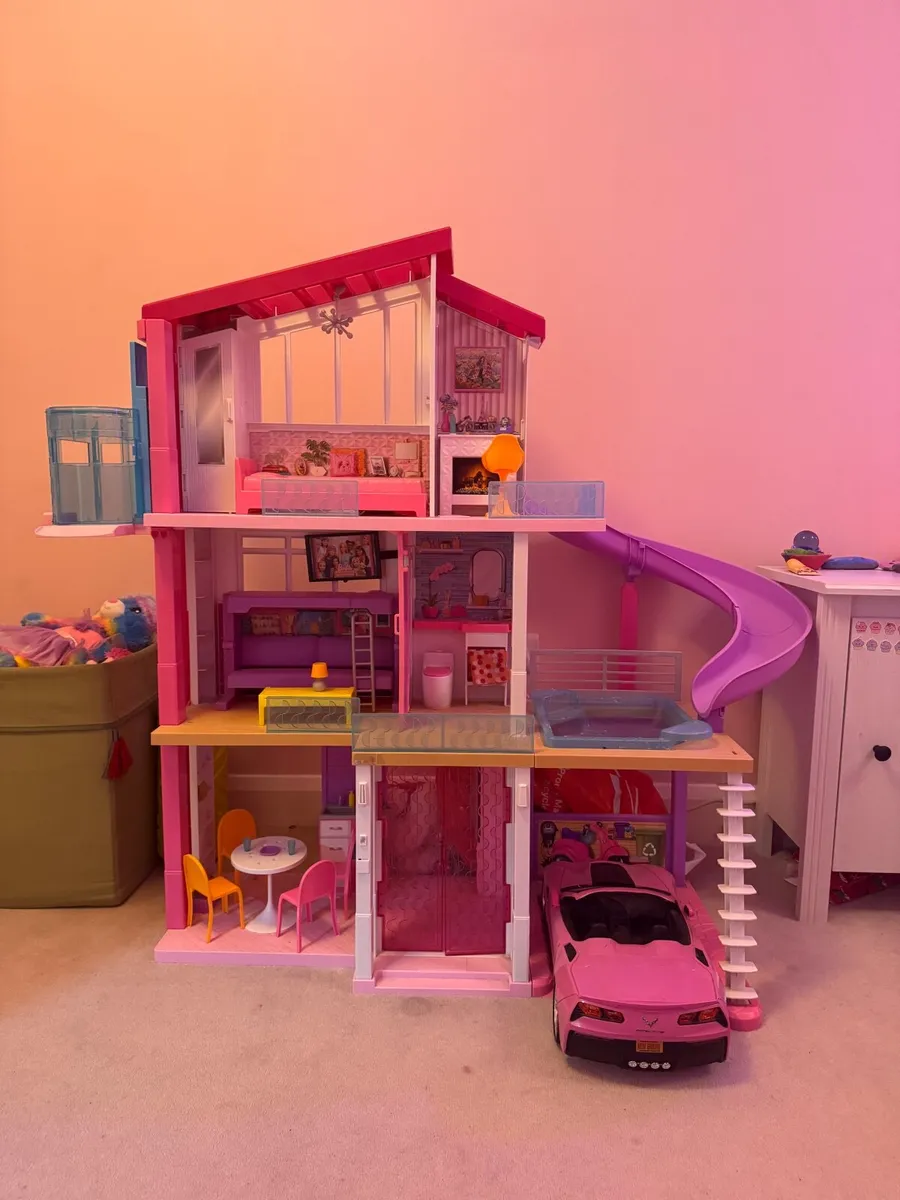 Barbie Dream House