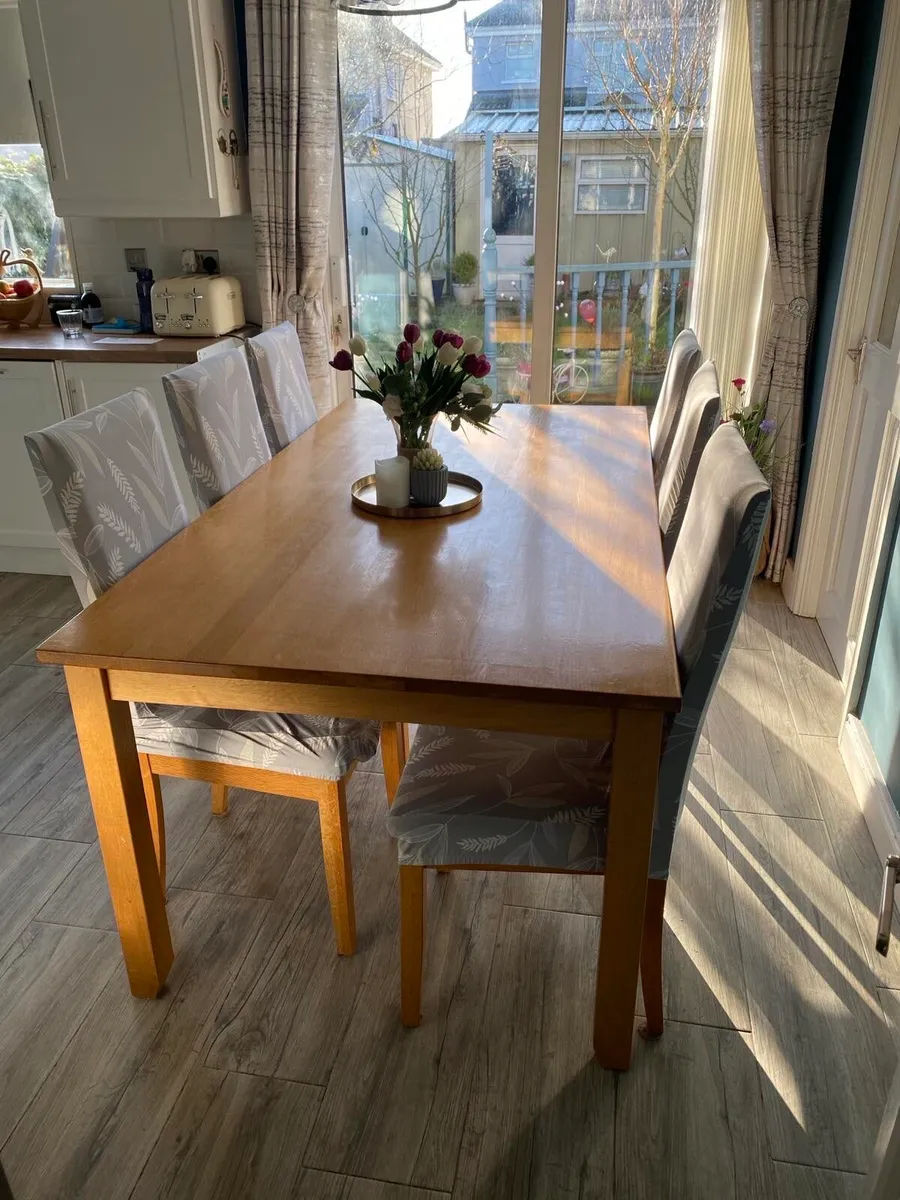 Solid Beech wood Kitchen/dining Table and 6 Chairs - Image 2