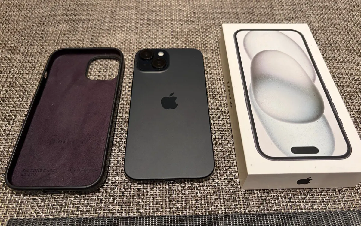 iPhone 15 128gb - Image 1