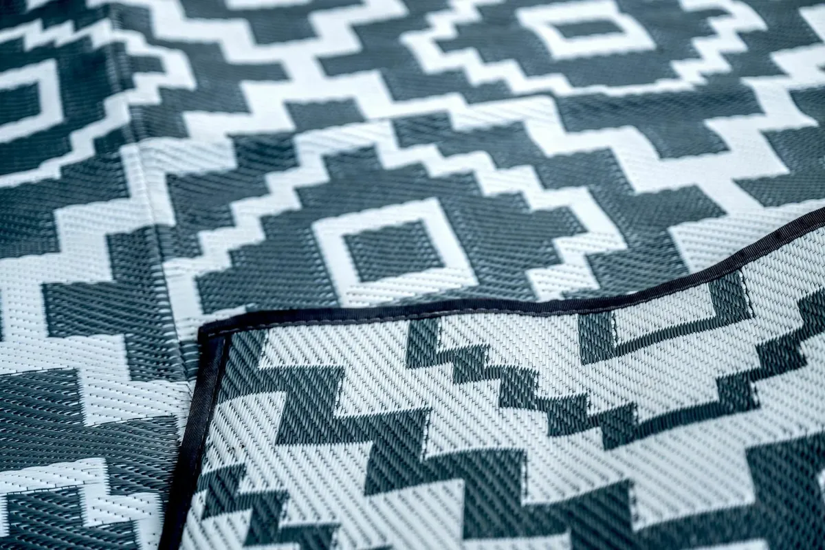 Aztec Awning Carpet - Image 4