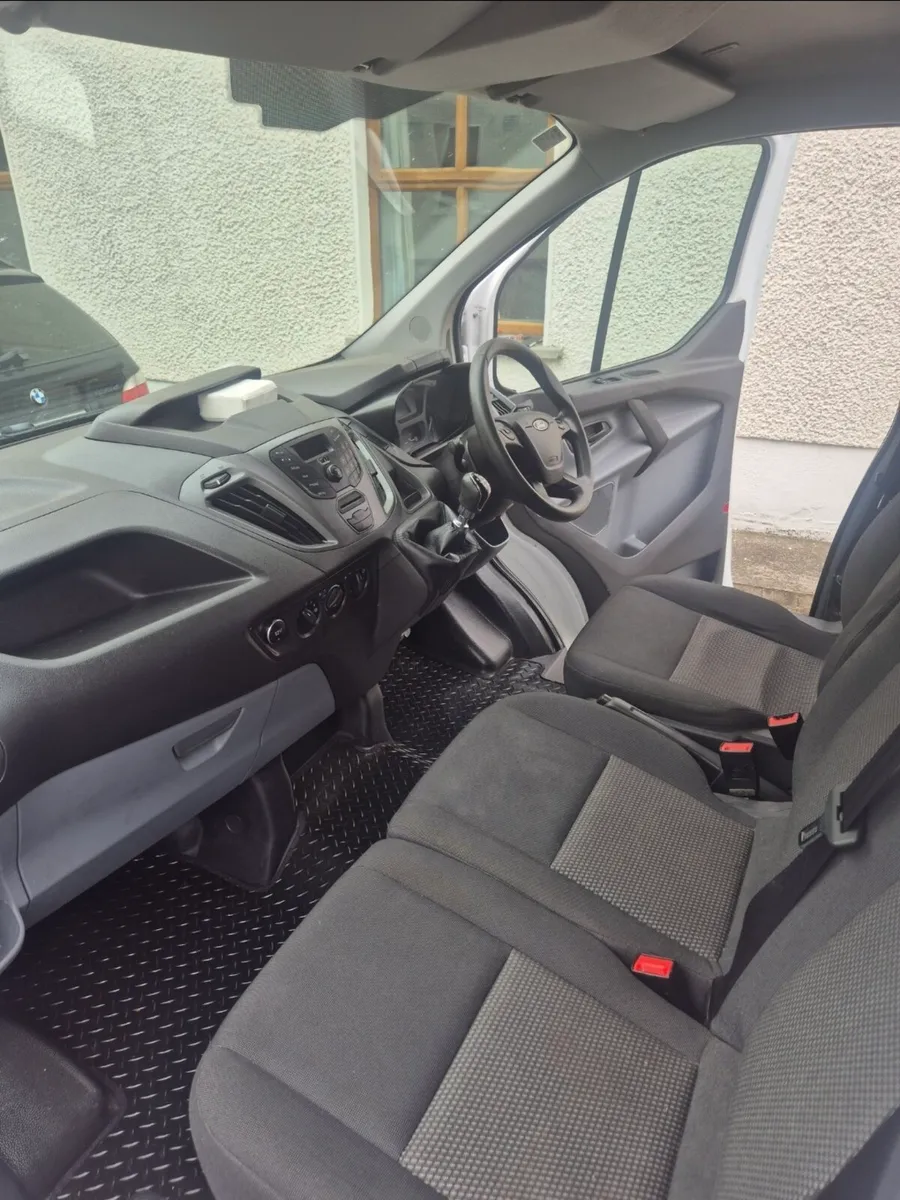 172 Ford transit custom - Image 2