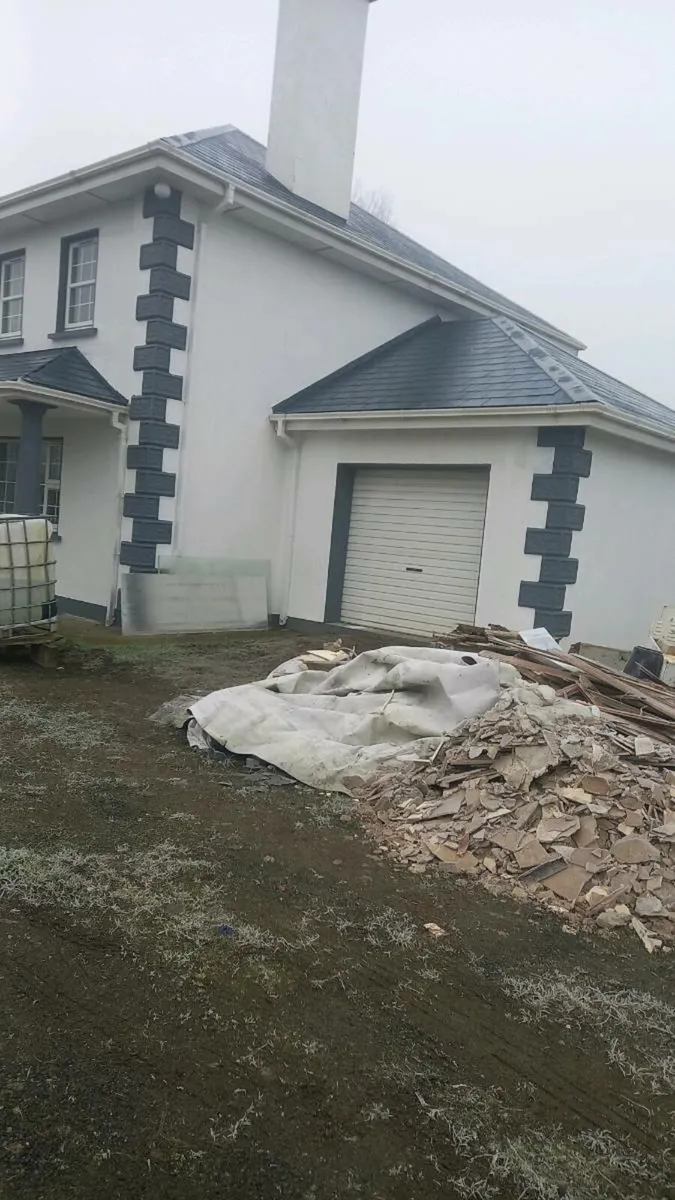 Plumber,electrician,chippy,tiler,locksmith wanted - Image 1