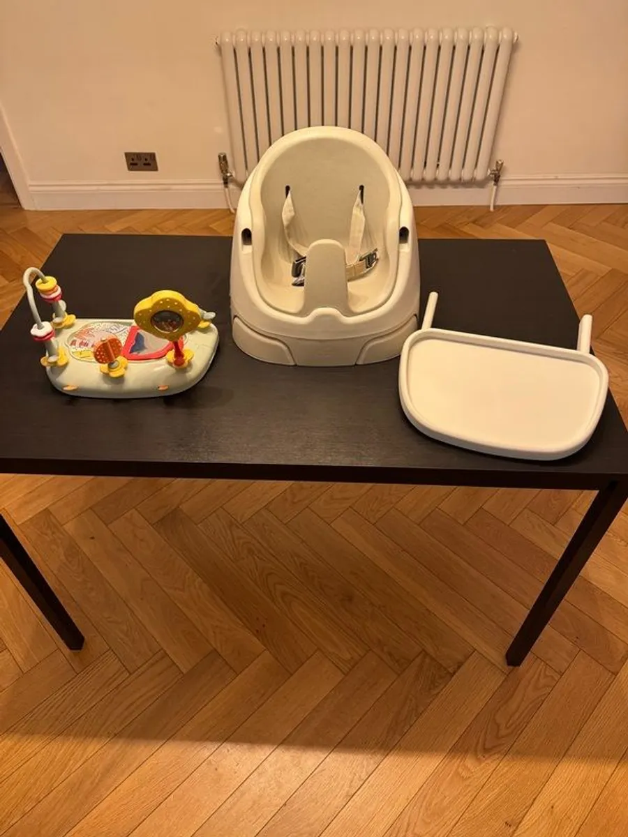 Mamas and Papas Bug 3-in-1 Floor & Booster Seat with Activity Tray - Pebble Grey - Image 2