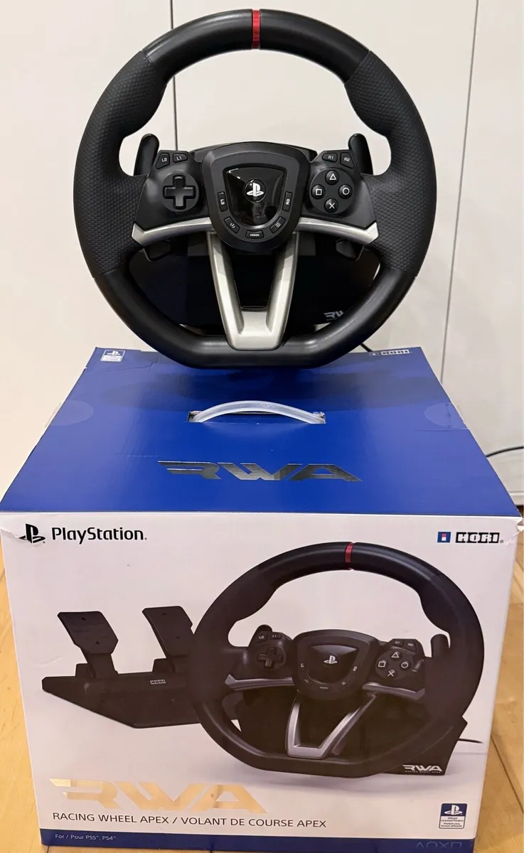 Hori ps4 Steering wheel & pedals -boxed+F1 22 - Image 1