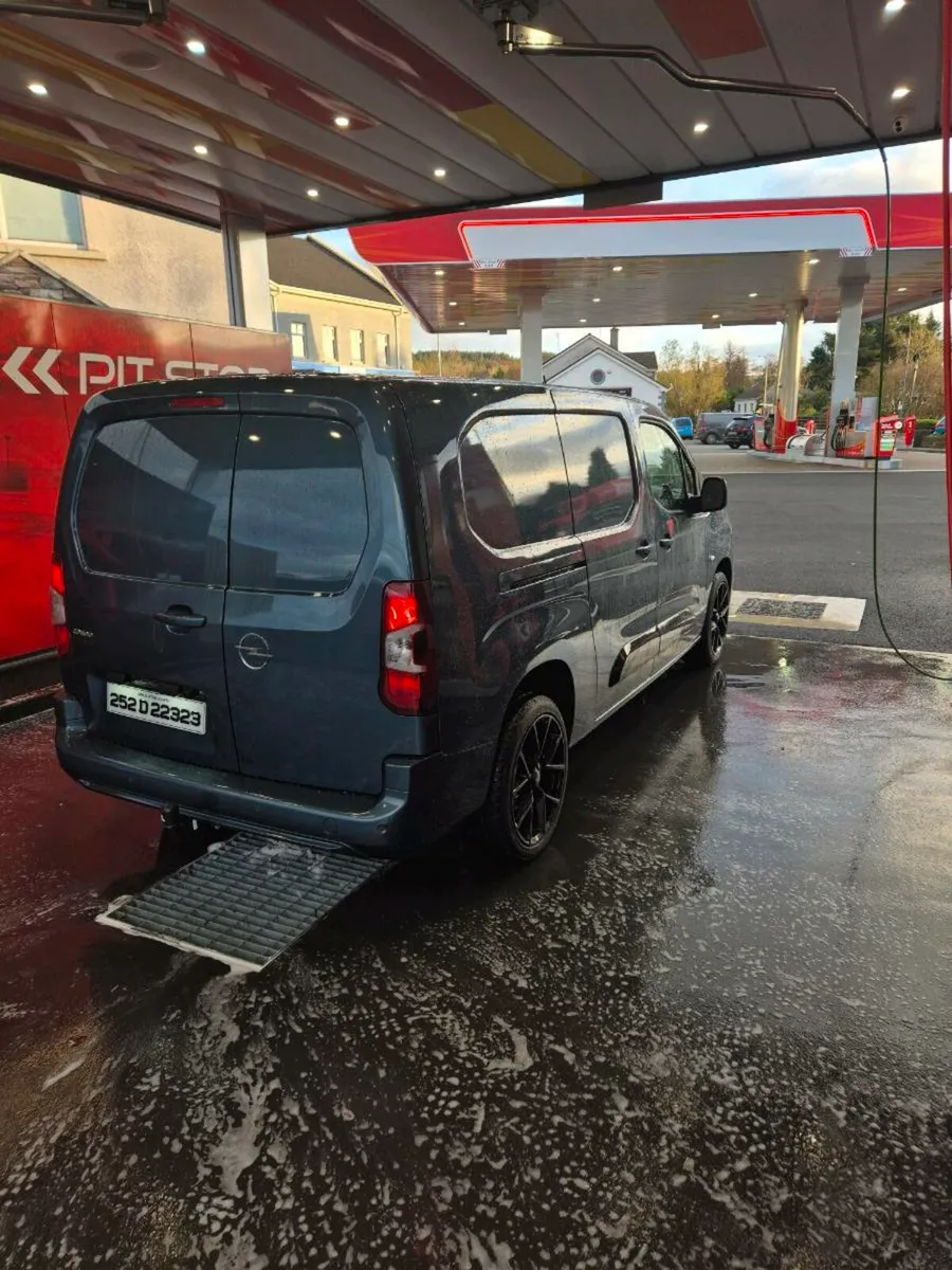252 Opel Combo 3y Warranty Matrix LED quick sale - Image 4