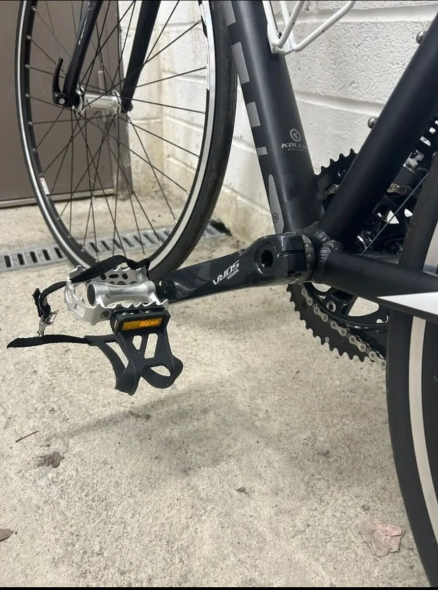 Quick Sale - Road Bike - Kellys Arc 30 - Image 2