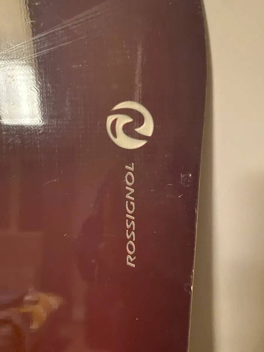 Snowboard - Free to collect - Image 3