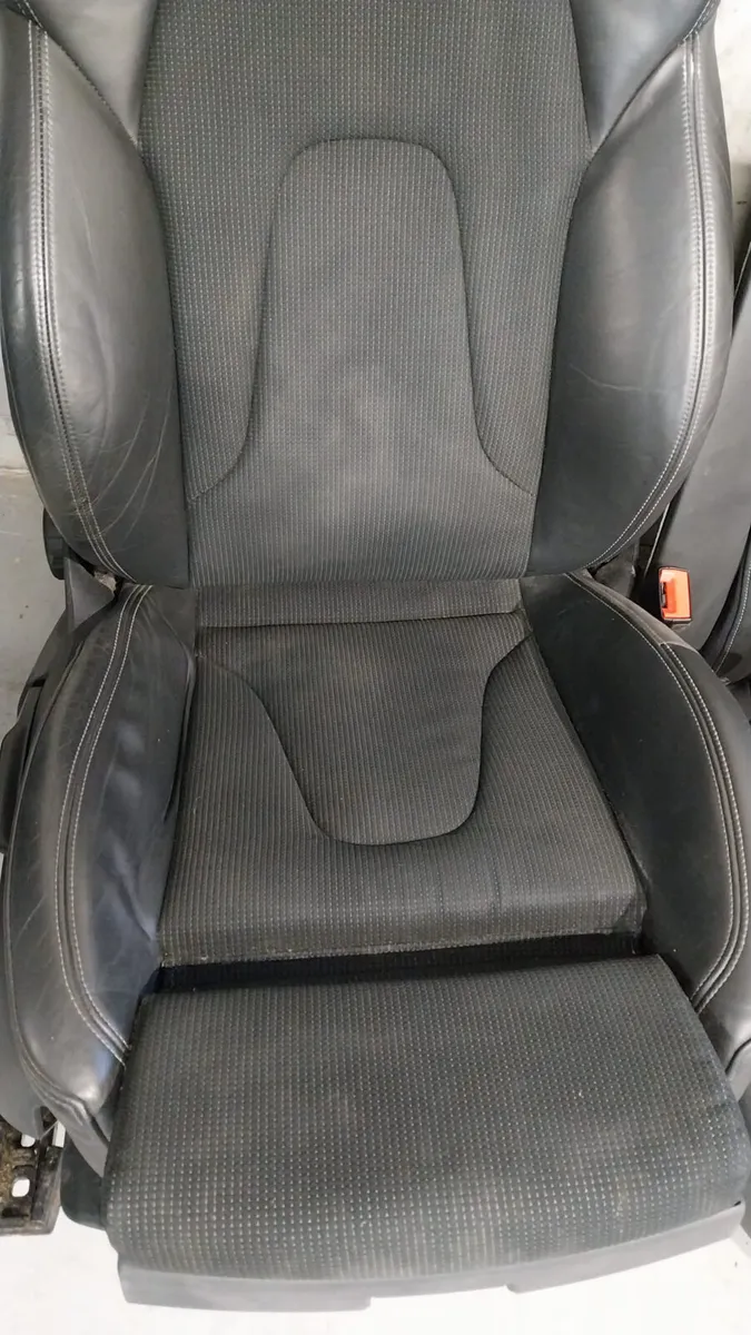 2014 AUDI A4 S-LINE Seats leather Interior - Image 3