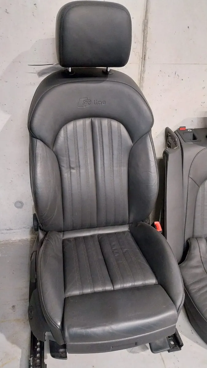 2014 AUDI A6 S-LINE Seats  leather Interior - Image 2