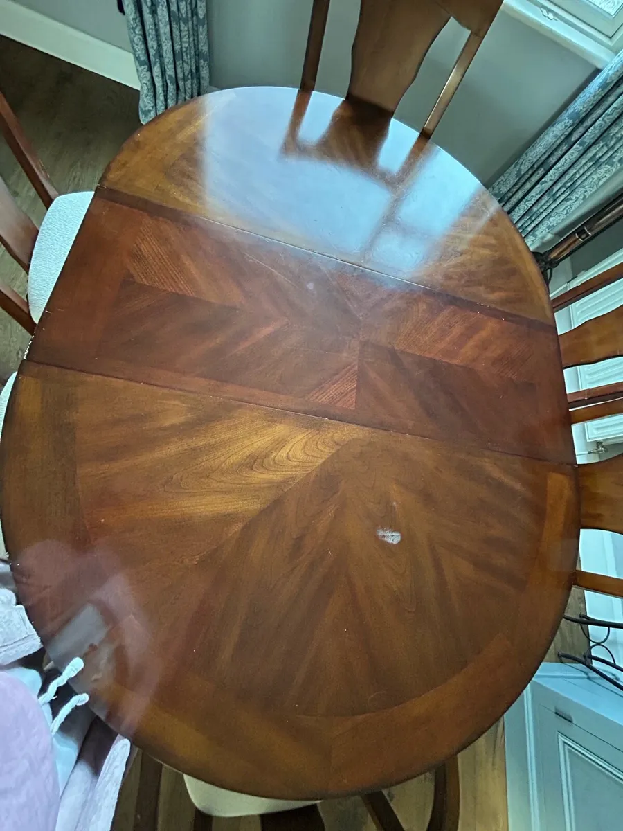 Mahogany dining table and chairs - Image 2