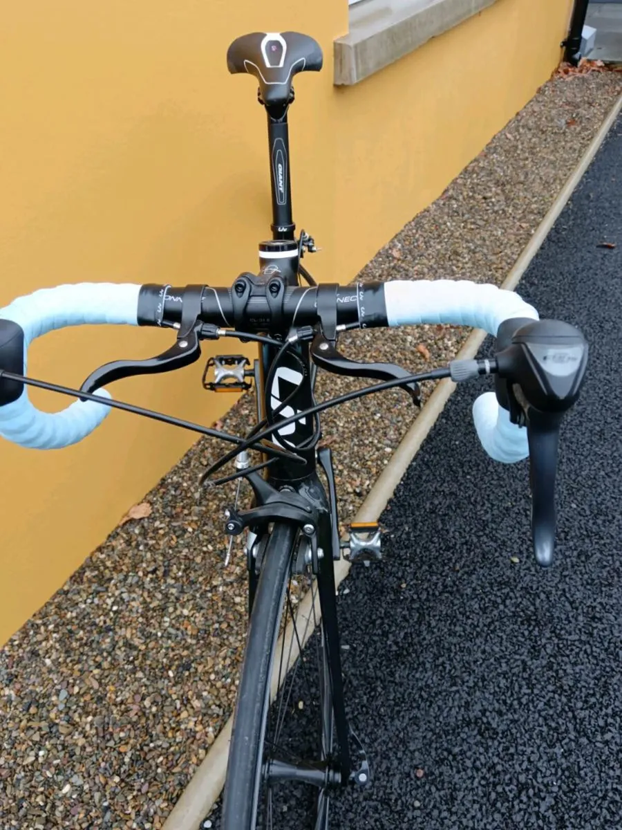 Giant Liv Ladies specific bike - Image 4