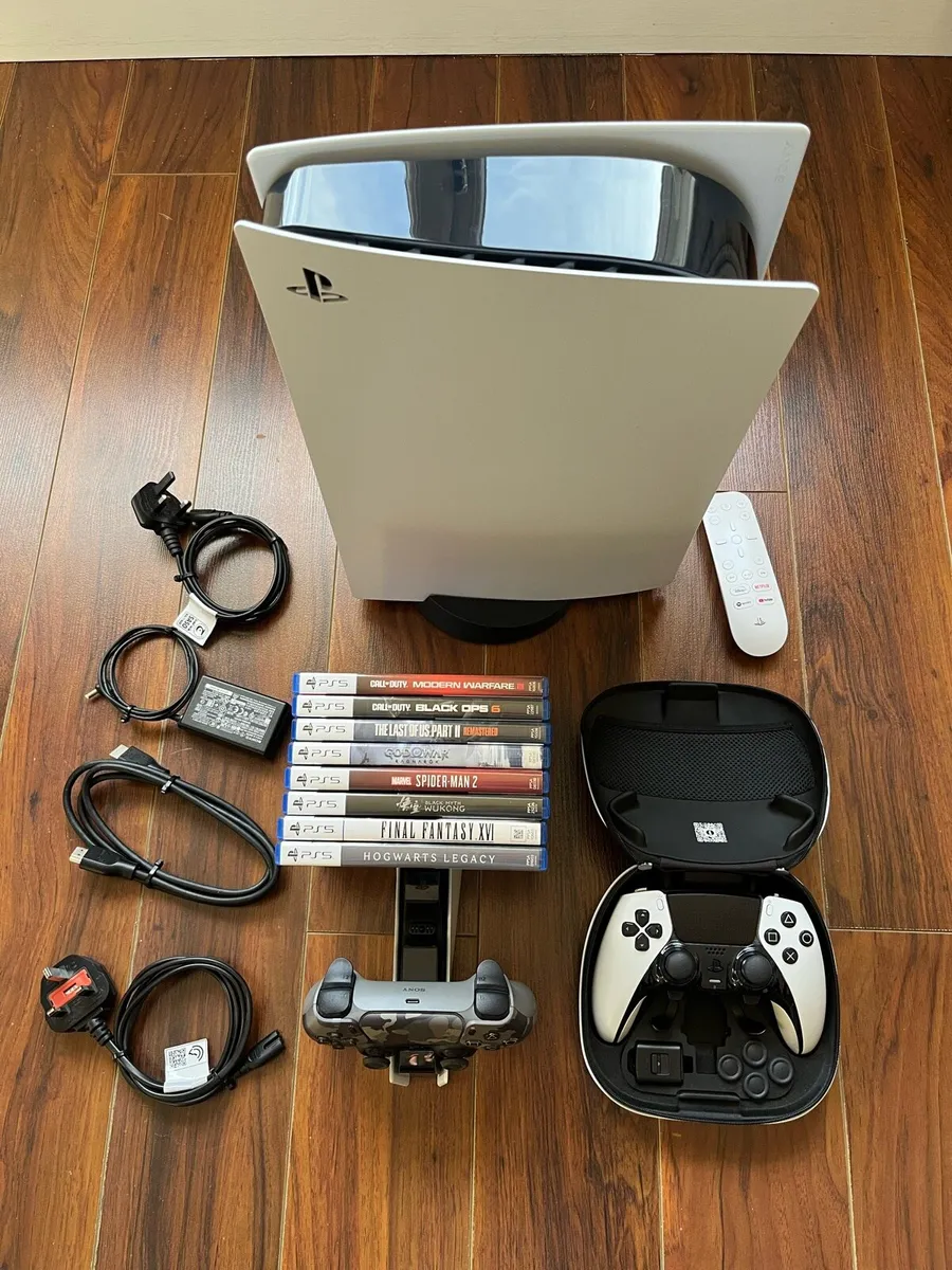 PS5 Bundle - Image 1