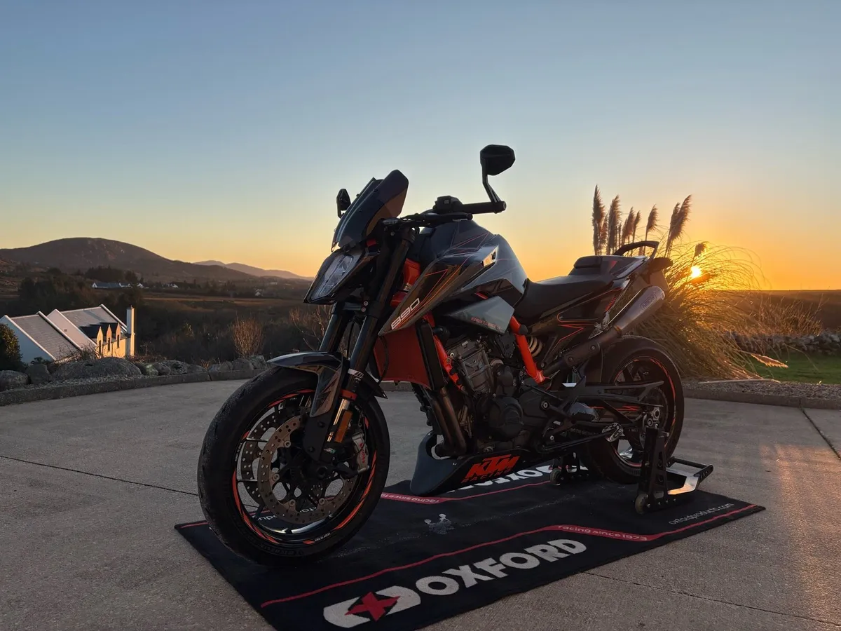 2021 KTM 890 DUKE R - Image 3