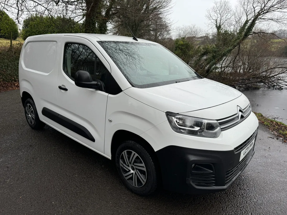 Late 2021 Citroën Berlingo Enterprise Pro VRT€250 - Image 1