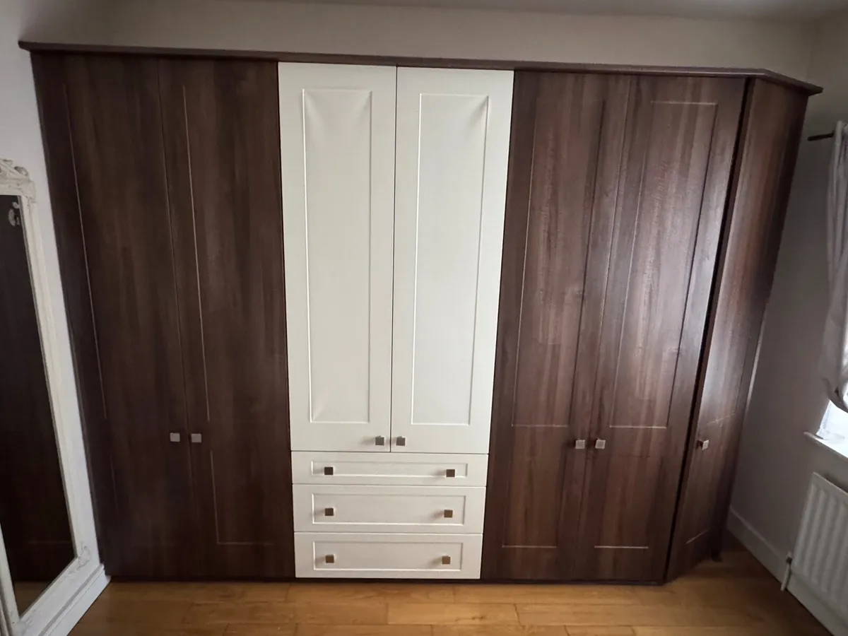 Wardrobes - Image 3
