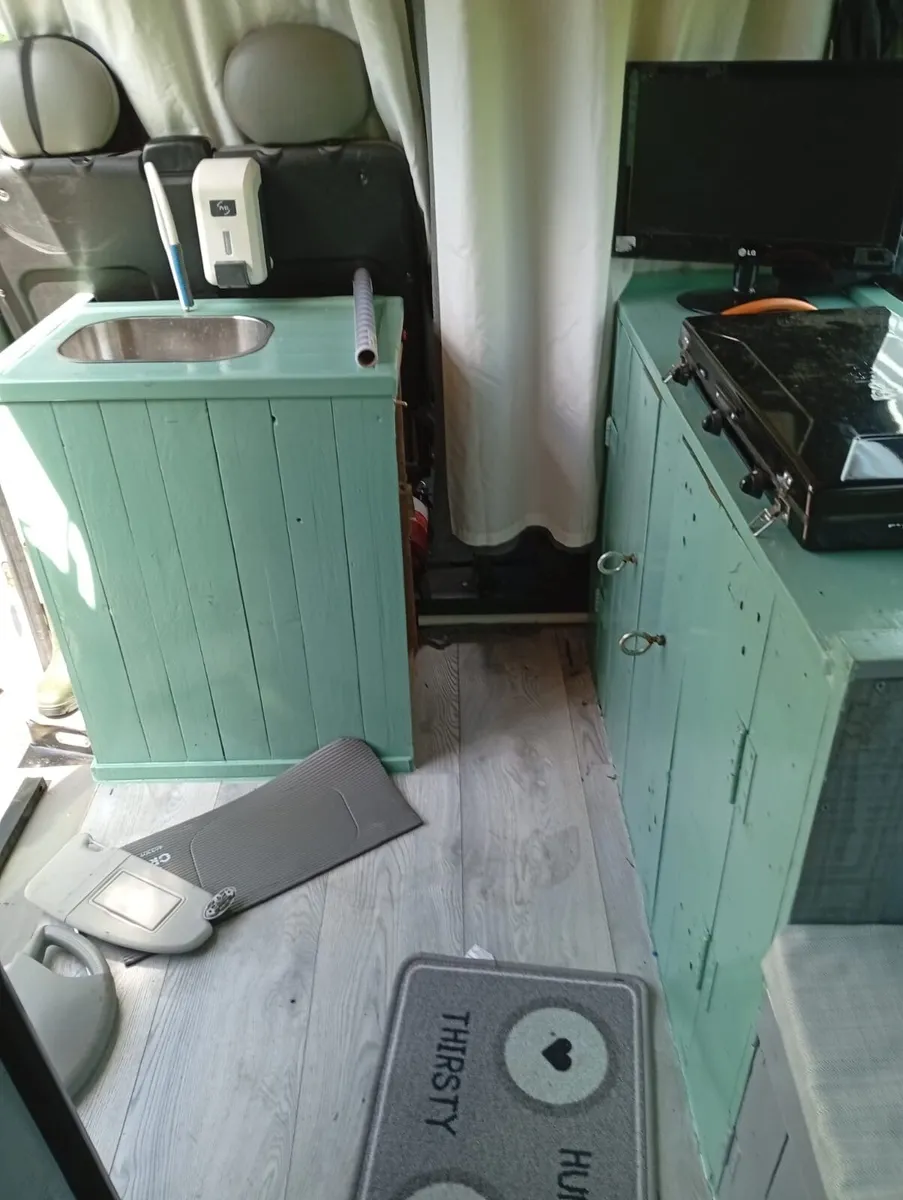 Camper for sale - Image 2
