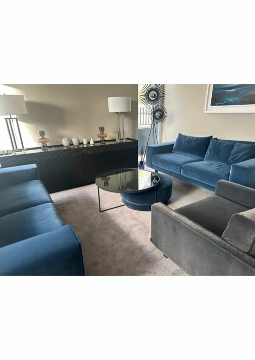Sofa Bespoke Mint Condition x 2 matching - Image 4