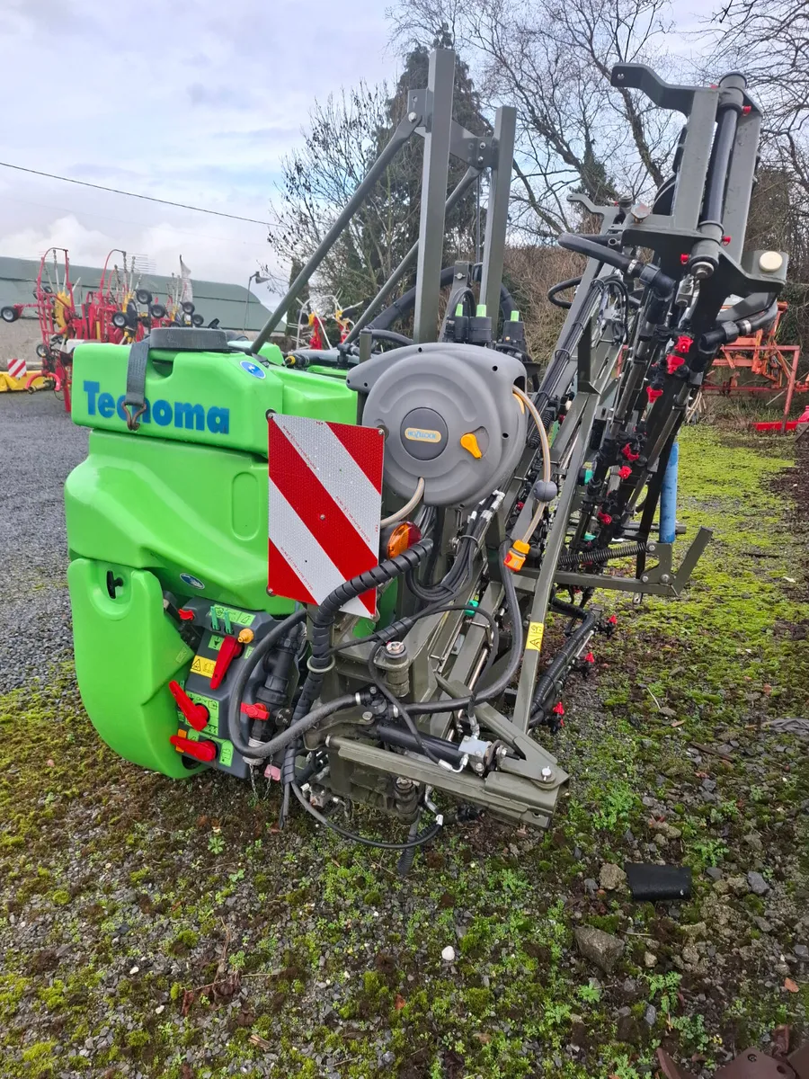 Tecnoma Mounted Sprayer - Image 2