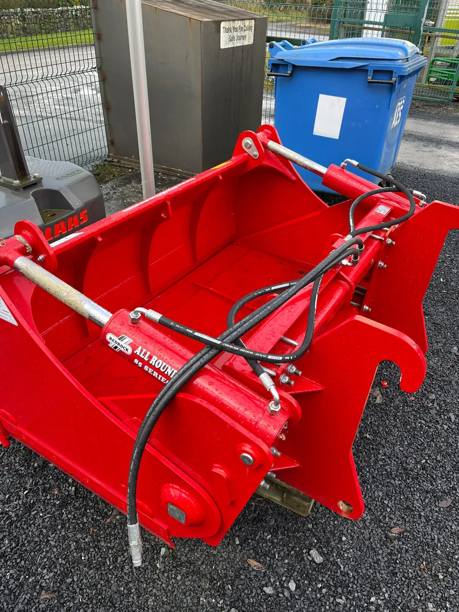 Shear grabs - Image 4