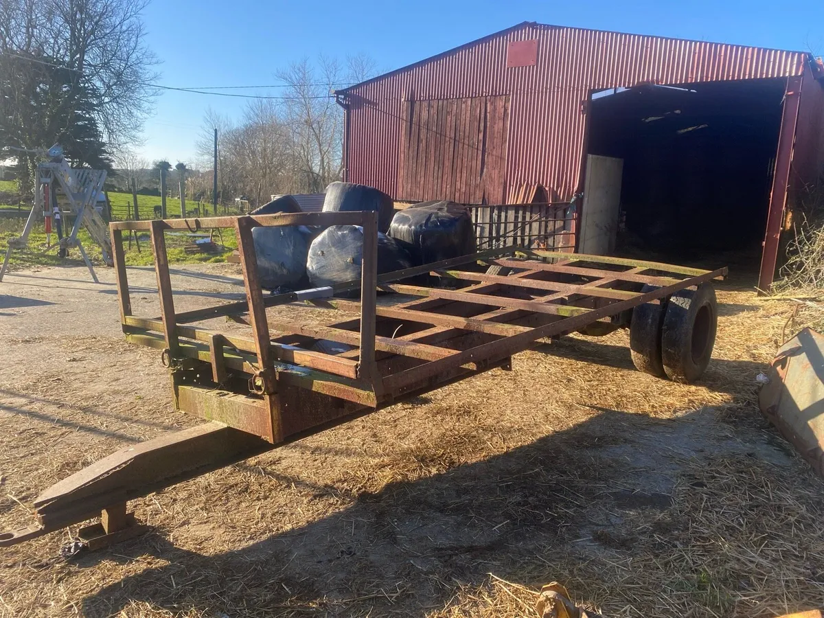 Bale Trailer - Image 1