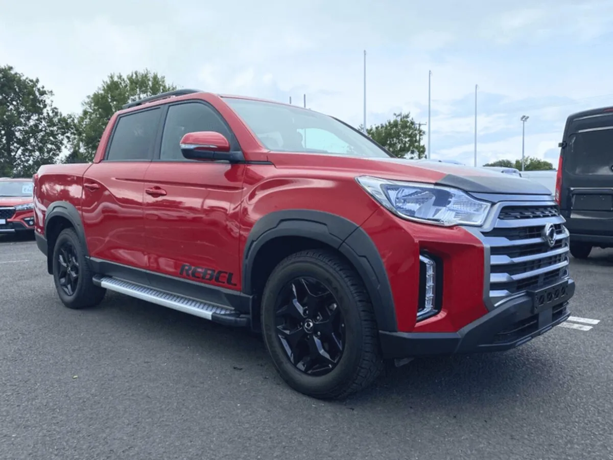 KGM Musso 2.2 Double Cab Pick Up Rebel Auto - Image 1