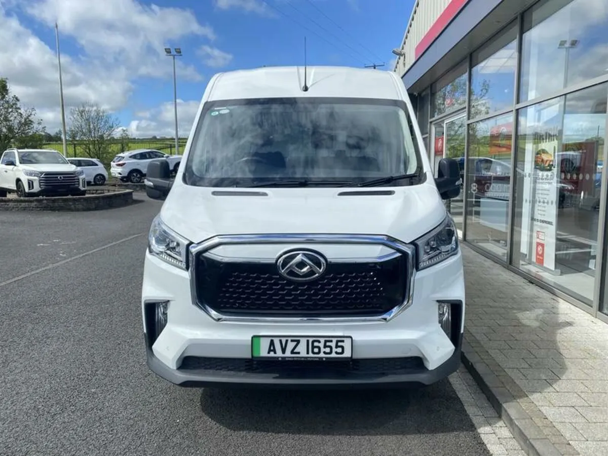 Maxus DELIVER 9 E  LWB  FWD 150kW High Roof Van 51 - Image 3