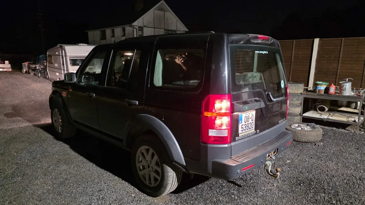 Hilux Landcruiser Defender DMax - Image 2