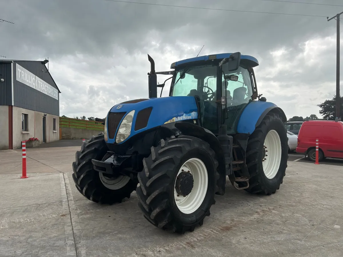 2008 New Holland T7030 - Image 3