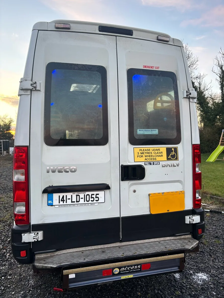 Iveco daily mini bus - Image 3