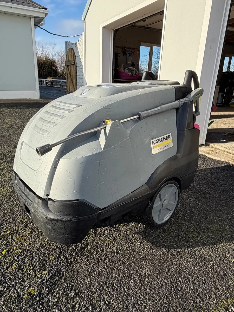 Karcher Hot Water High Pressure Washer HDS 7/10 - Image 2