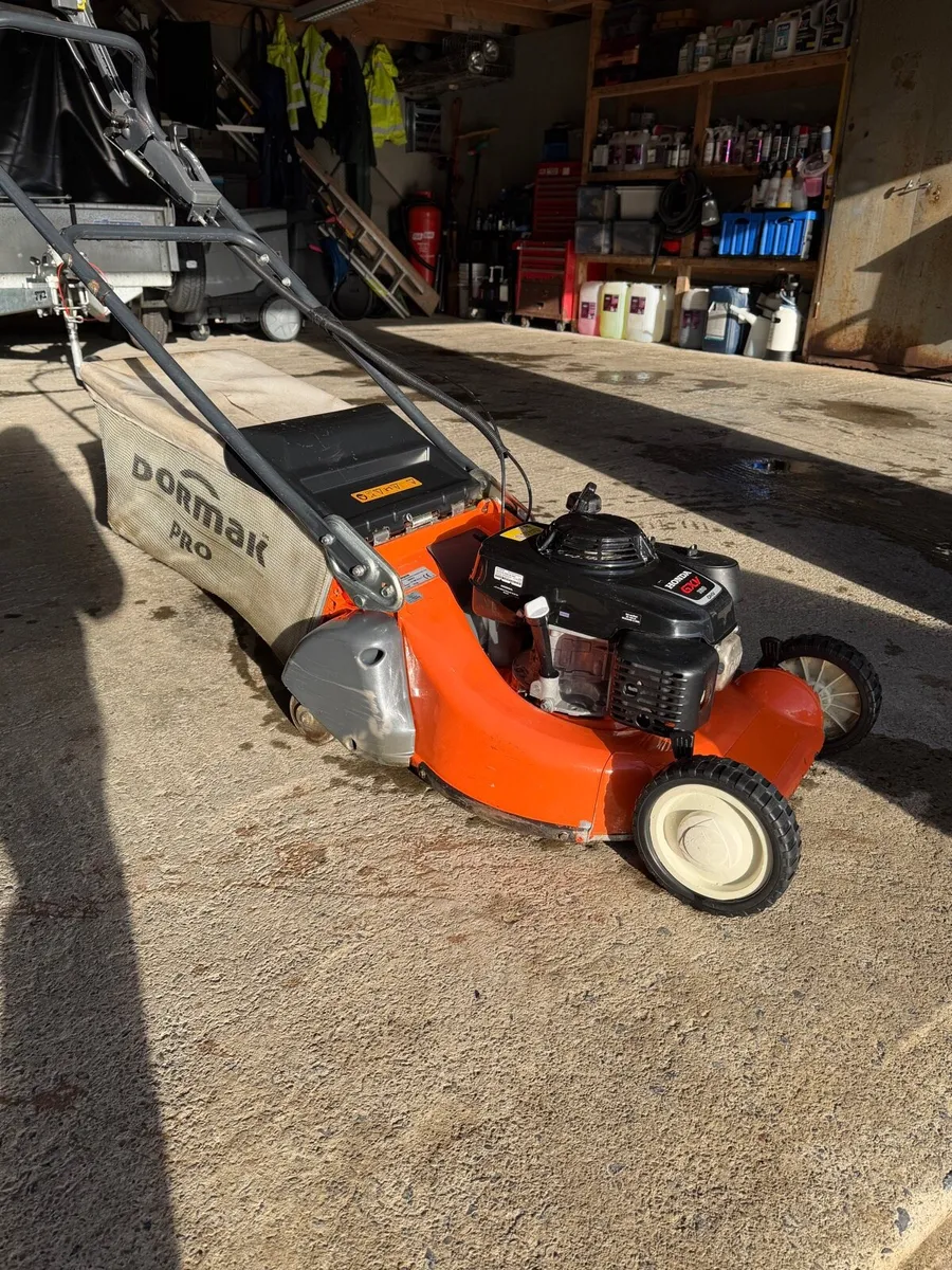 Kazz rear roller mower - Image 1
